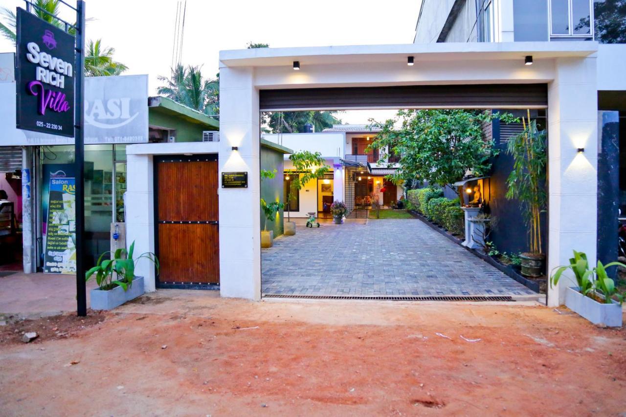 Seven Rich Villa Anuradhapura Exterior foto